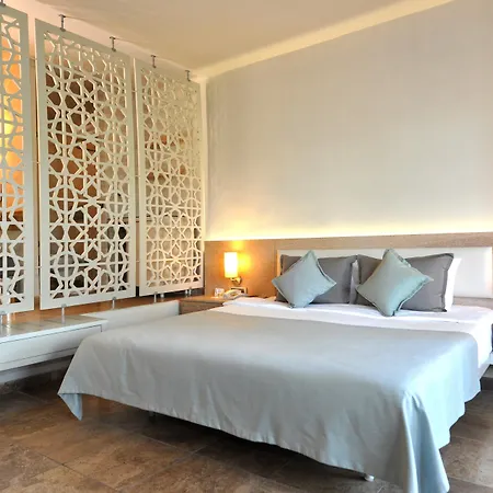Отель Tui Magic Life 5*